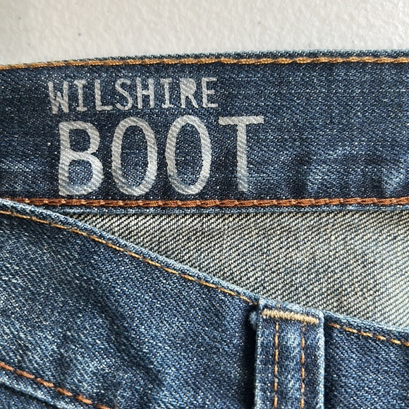 Bullhead, Wilshire Lightly Distressed, Bootcut Jeans, Size 38X32 - Picture 5 of 6